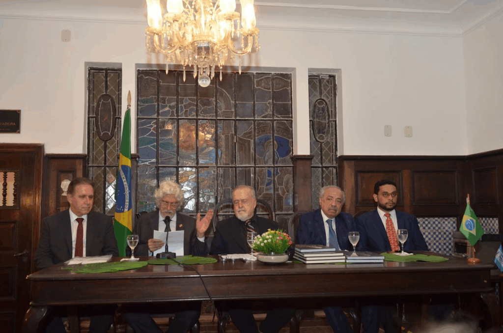 image-1024x678 Posse solene no PEN Clube do Brasil: três notáveis intelectuais unem-se em defesa da liberdade e da cultura