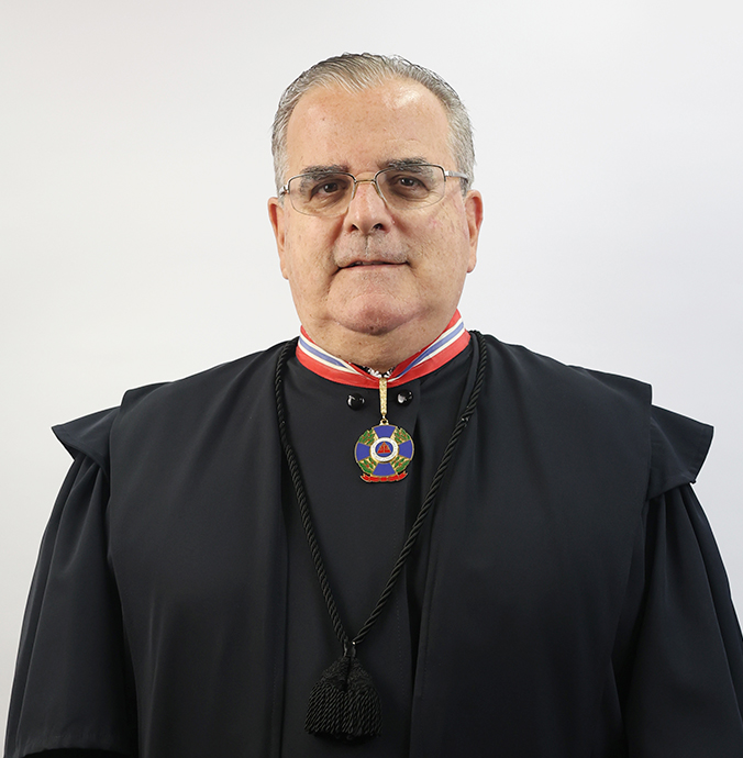 image Desembargador Rogério Medeiros será empossado como membro correspondente da Academia de Ciências e Letras de Conselheiro Lafayette